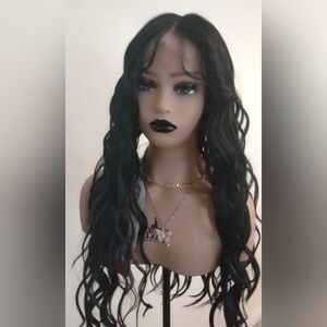 Long Black Wavy Hair Wig